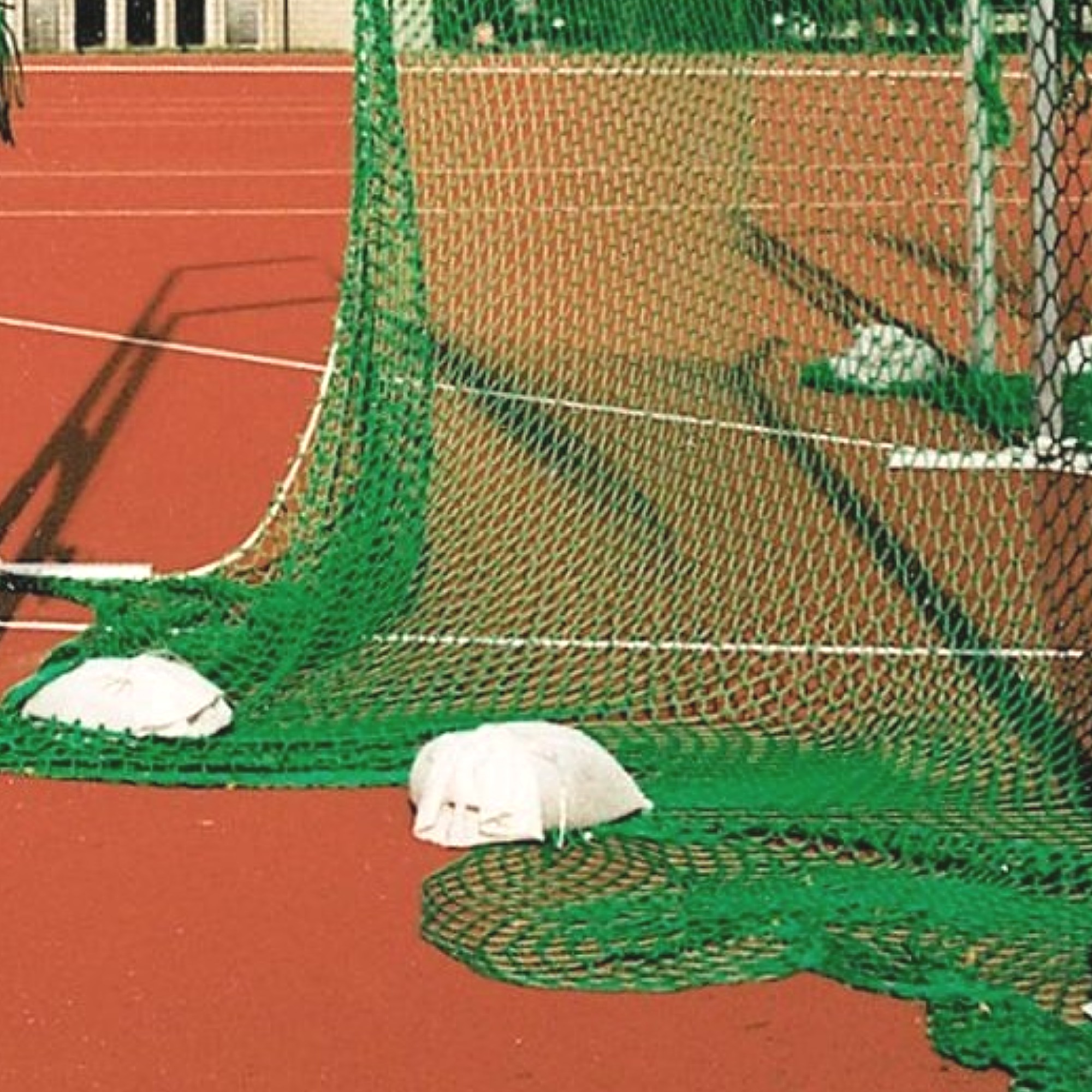 Sandsack zur Netzbeschwerung