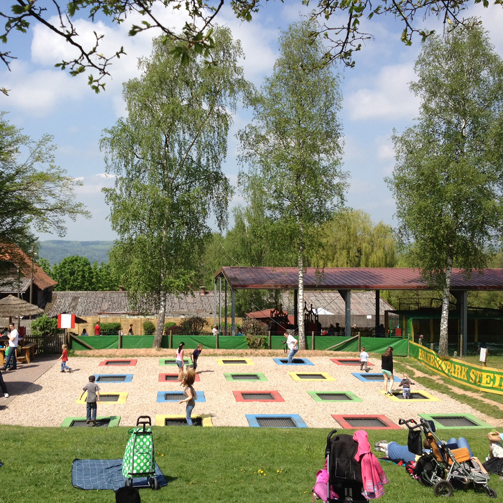 Eurotramp Kids Tramp "Playground (XL)" - Bild 9 - Vergrößern
