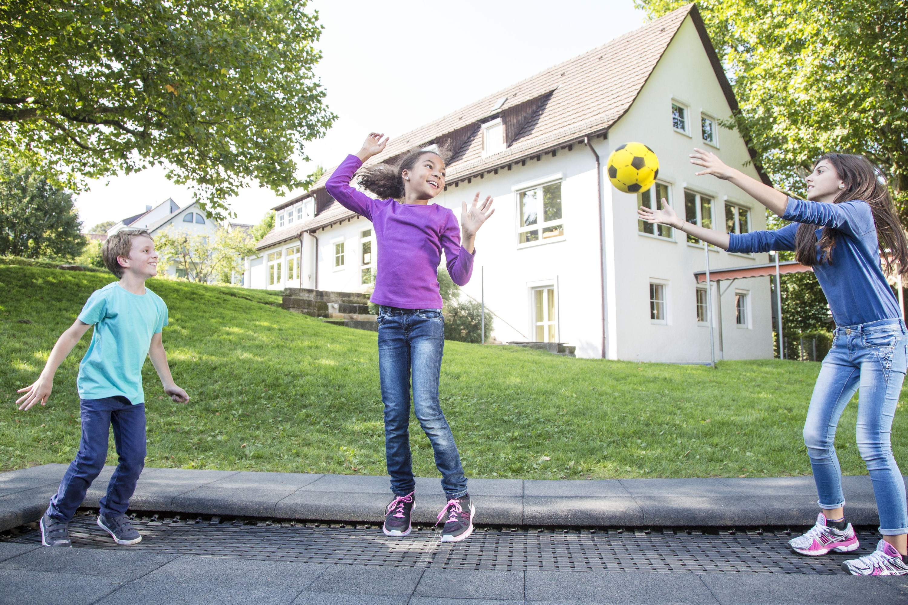 Eurotramp Kids Tramp Track "Playground" - Bild 5 - Vergrößern