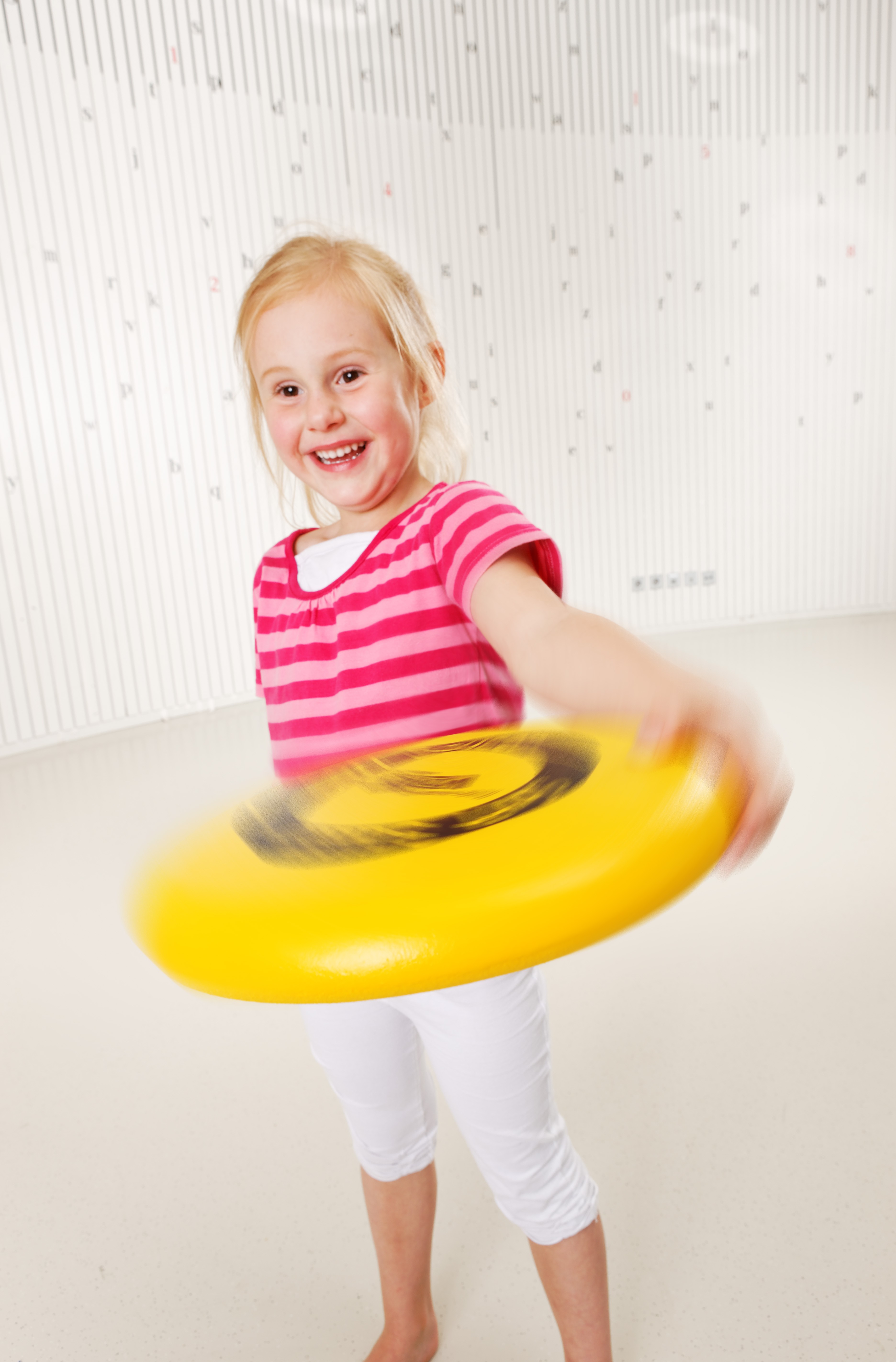 VOLLEY® Soft Saucer mit Elefantenhaut - Bild 2 - Vergrößern